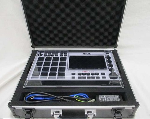 Akai mpc live standalone - live,